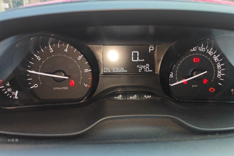 Peugeot 2008 2017 car image #13