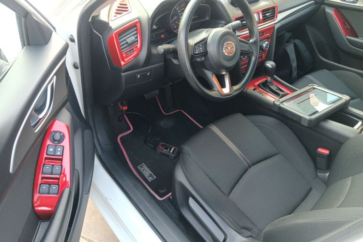 Mazda 3 Axela 2018 imagem de carro #13