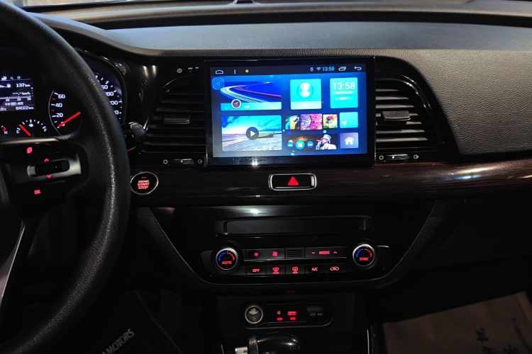 起亚 起亚K4 2017 汽车图片 #13