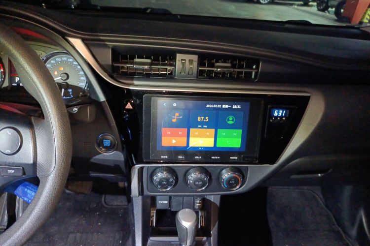 Toyota Corolla 2018 #13 Toyota Corolla 2018 car image #13