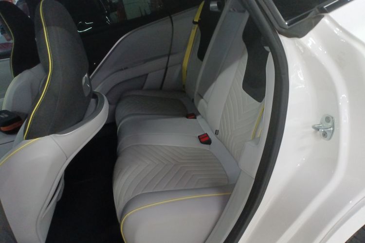 Avatr 11 2023 #13 Avatr 11 2023 car image #13