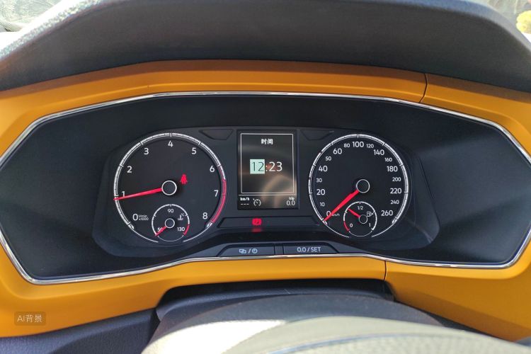 Volkswagen T-Cross 2019 #13 Volkswagen T-Cross 2019 car image #13