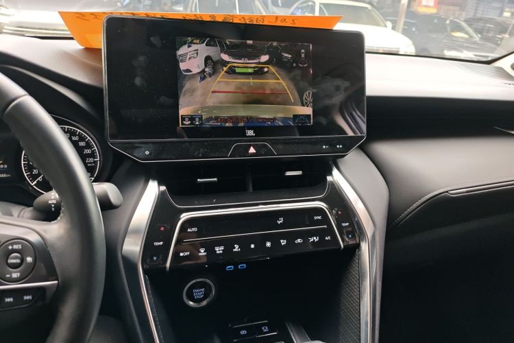 Toyota Venza 2023 immagine di auto #13