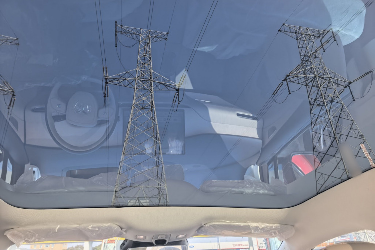 HongQi TianGong 05 car image #13