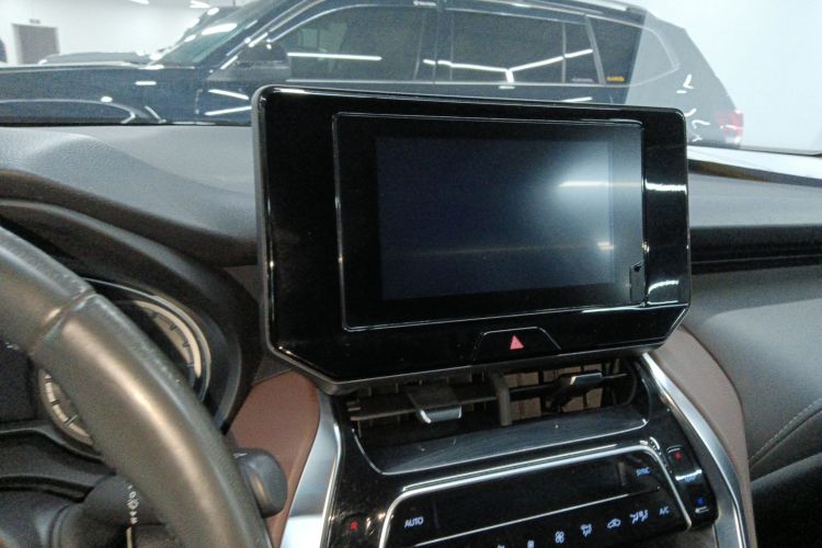 Toyota Harrier 2021 immagine di auto #13