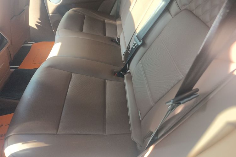 Tank 700 New Energy 2024 #13 Tank 700 New Energy 2024 car image #13