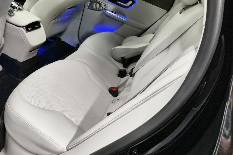 Mercedes-Benz EQE SUV 2023 car image #13