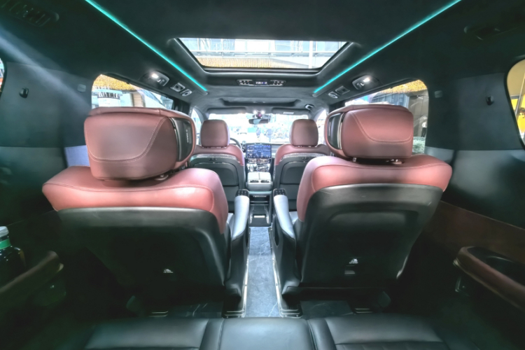 GAC Trumpchi M8 2023 #13 GAC Trumpchi M8 2023 car image #13