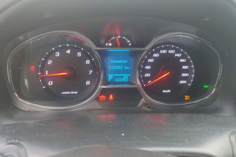 Chevrolet Captiva 2016 car image #13