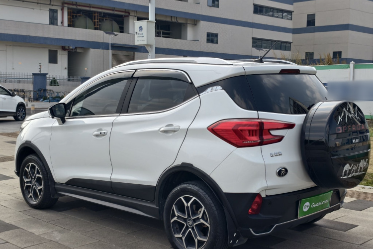 BYD Yuan Pro 2022 immagine di auto #13