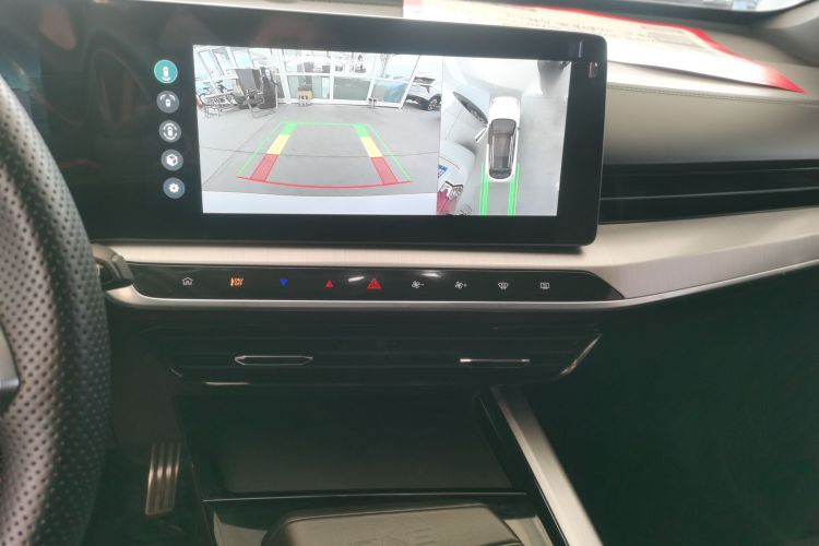 MG ONE 2022 car image #13