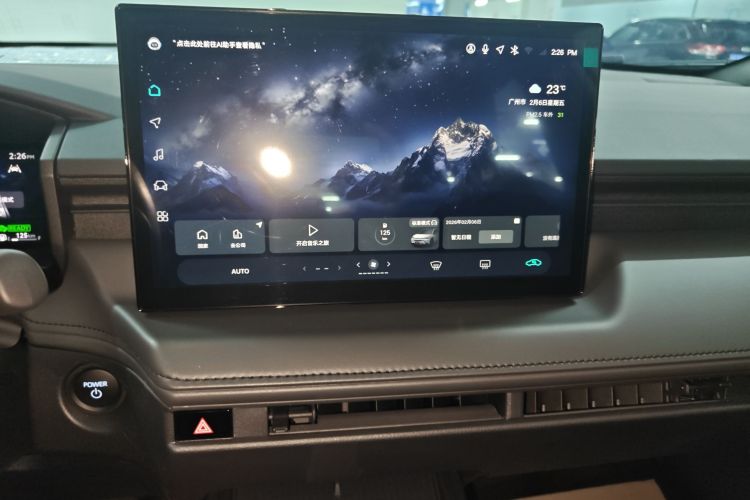 Toyota Frontlander 2025 #13 Toyota Frontlander 2025 immagine di auto #13