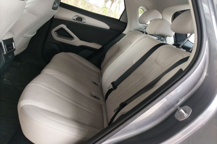 BYD YuanUP 2025 car image #13