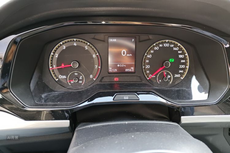 Volkswagen Bora 2021 immagine di auto #13