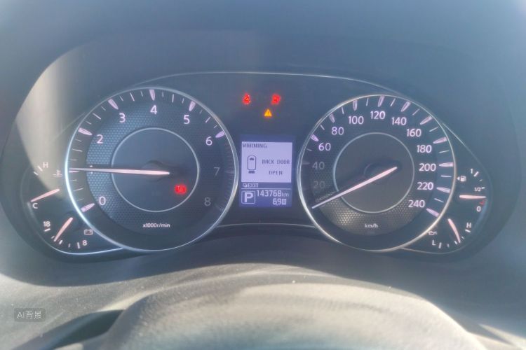 日产 途乐 2018 汽车图片 #13