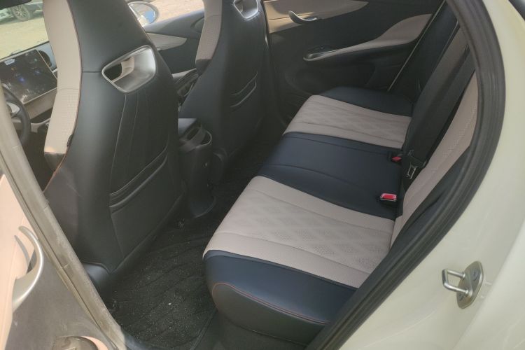 BYD Dolphin 2024 #13 BYD Dolphin 2024 car image #13