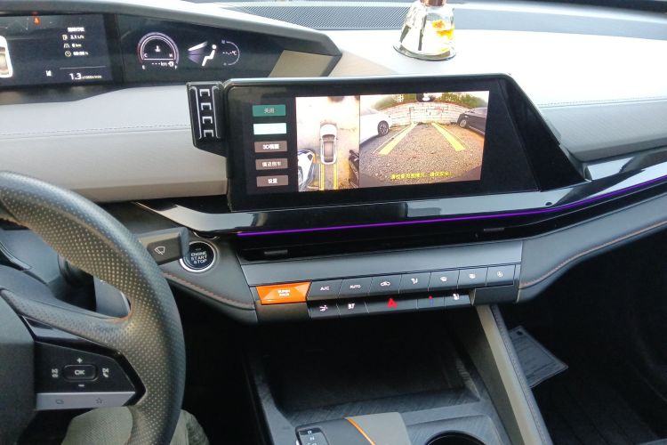 Changan UNI-V 2022 immagine di auto #13