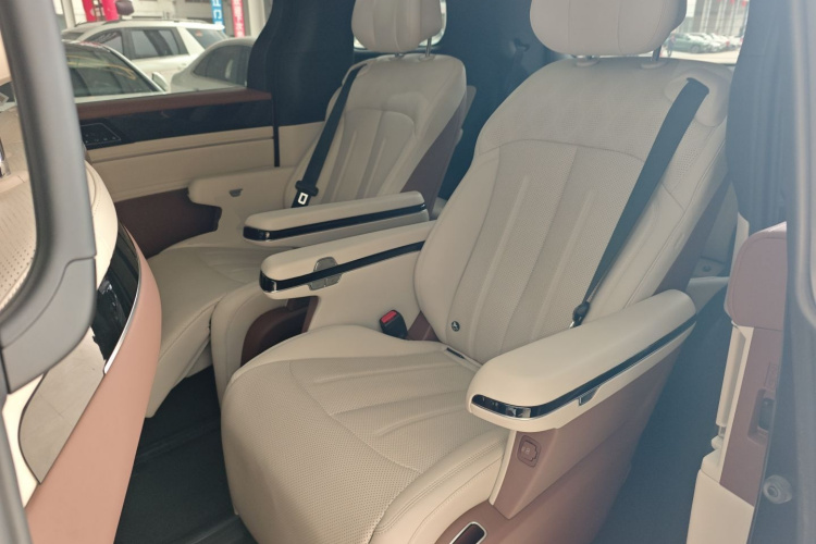 BYD Xia 2025 imagen de coche #13