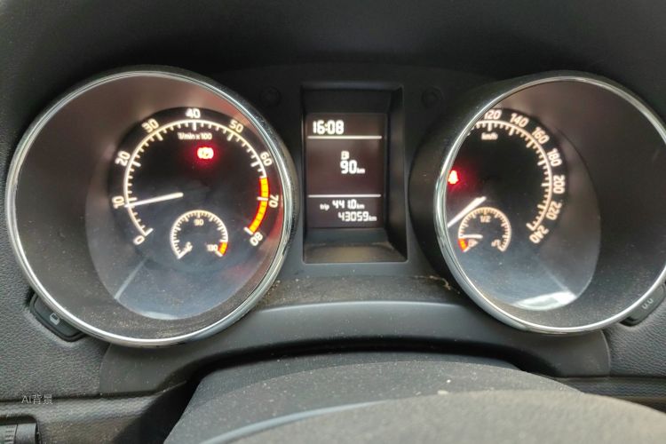 Skoda Yeti 2018 car image #13