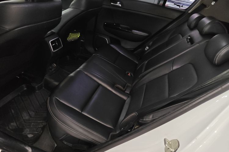 Kia KX5 2016 صورة سيارة #13