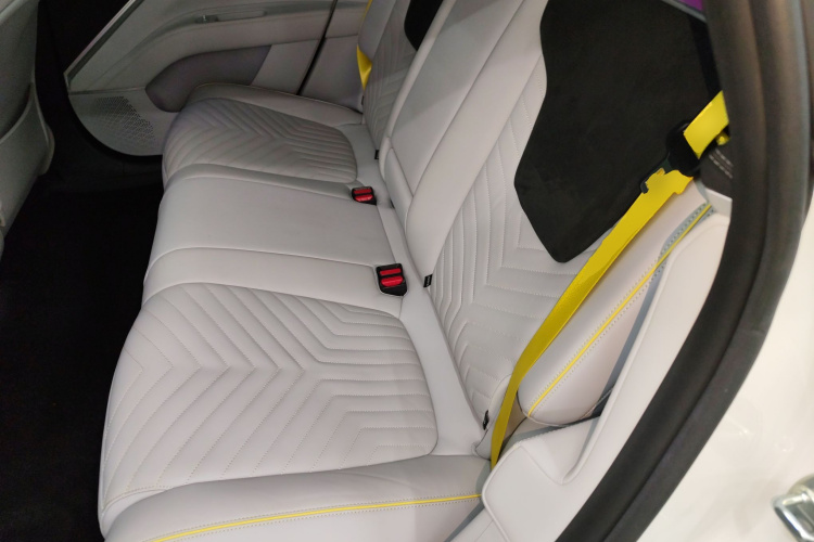 Avatr 11 2023 #13 Avatr 11 2023 car image #13