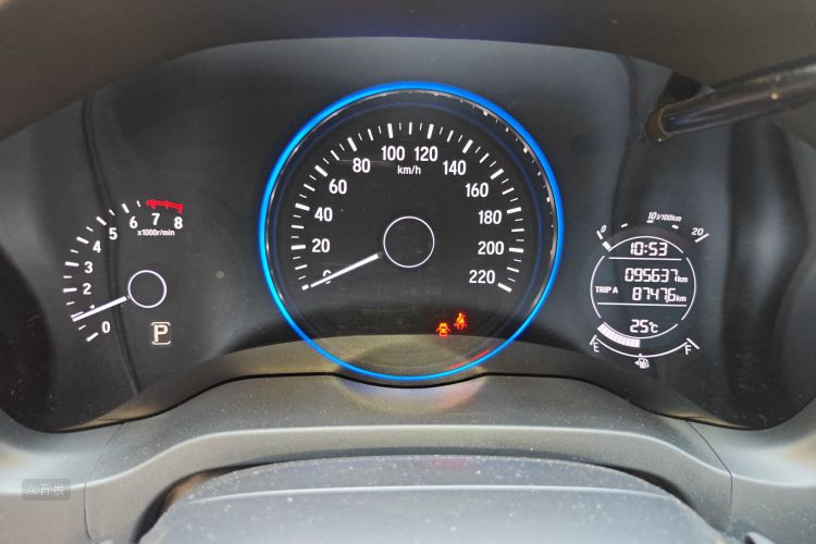 Honda VEZEL 2020 car image #13