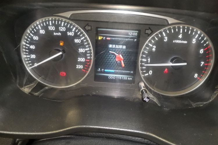 SWM斯威汽车 SWM斯威X7 2017 汽车图片 #13