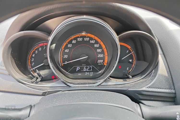 Toyota Yaris L Zhixuan 2023 صورة سيارة #13