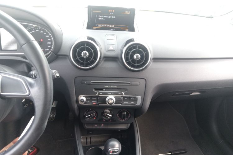 Audi A1 2016 #13 Audi A1 2016 car image #13