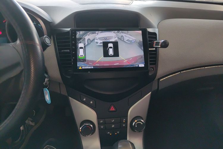 Chevrolet Cruze 2013 car image #13