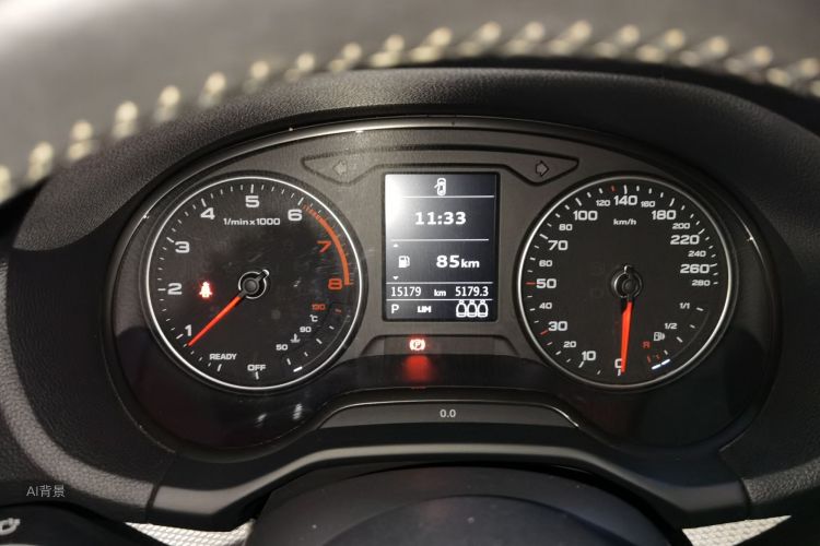 Q2L 2021 car image #13