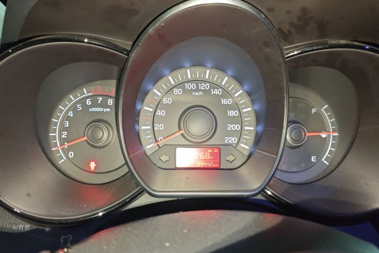 起亚 起亚K2 2015 汽车图片 #13