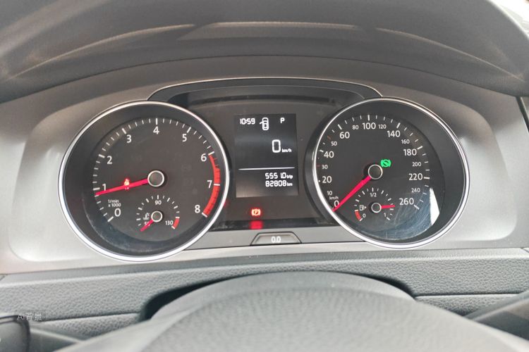 Volkswagen Golf 2016 car image #13