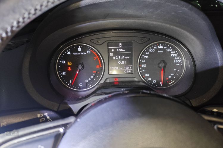 Audi A3 2015 car image #13