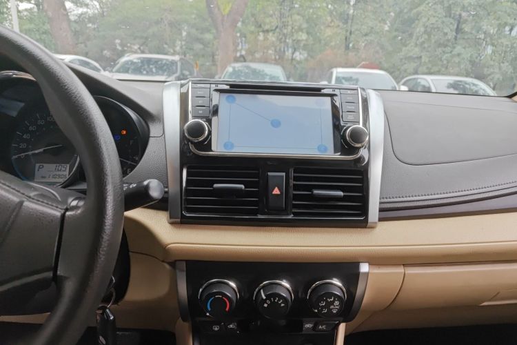 Vios 2015 car image #13