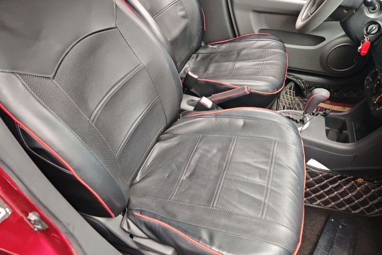 Suzuki Swift 2016 car image #13
