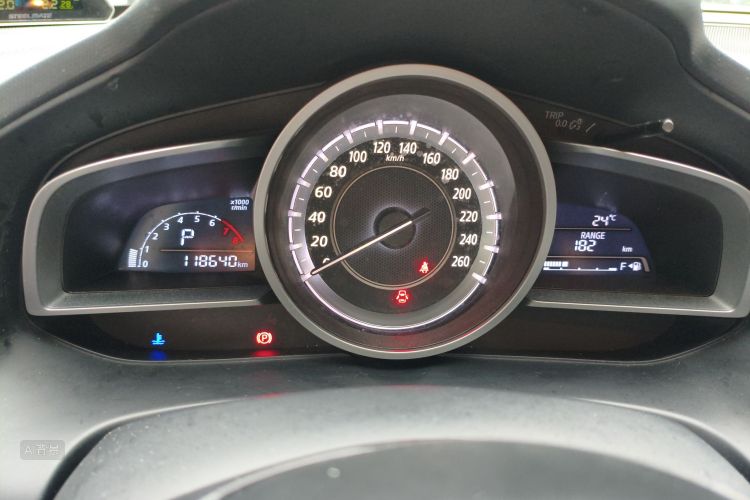 马自达 马自达CX-4 2017 汽车图片 #13