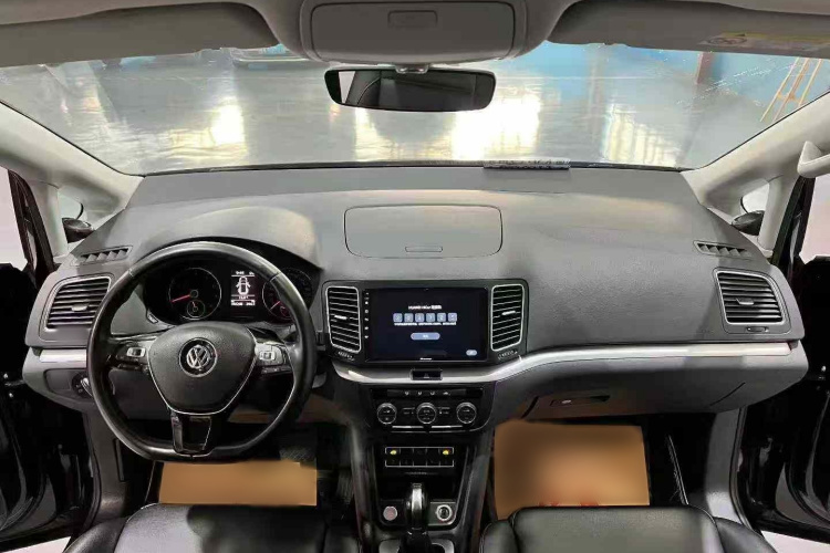 Volkswagen Sharan 2019 immagine di auto #13