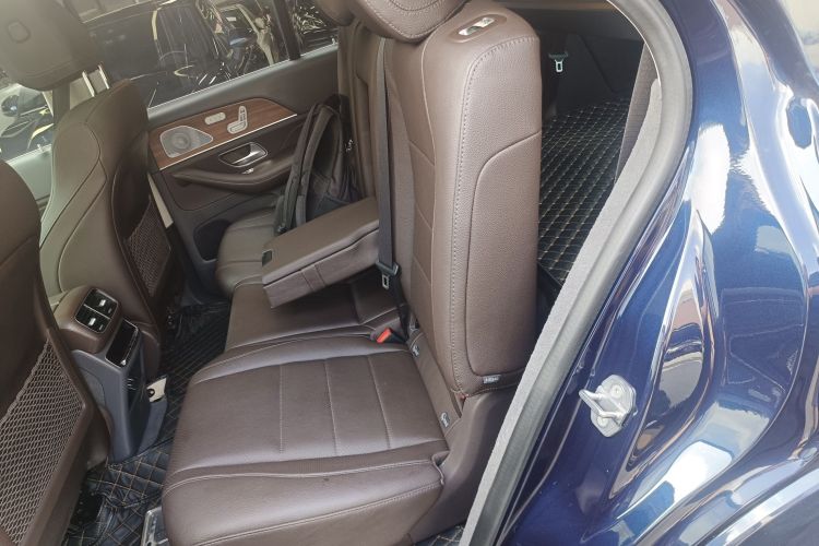 Mercedes-Benz GLE Class 2020 car image #13