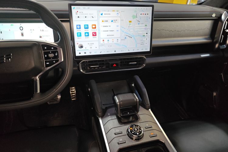 Jetour Traveller 2023 car image #13