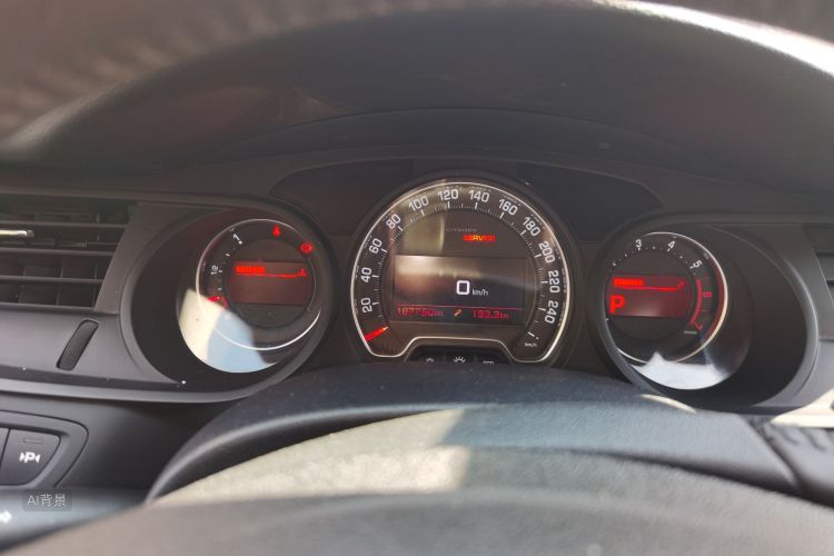 Citroen C5 2015 car image #13