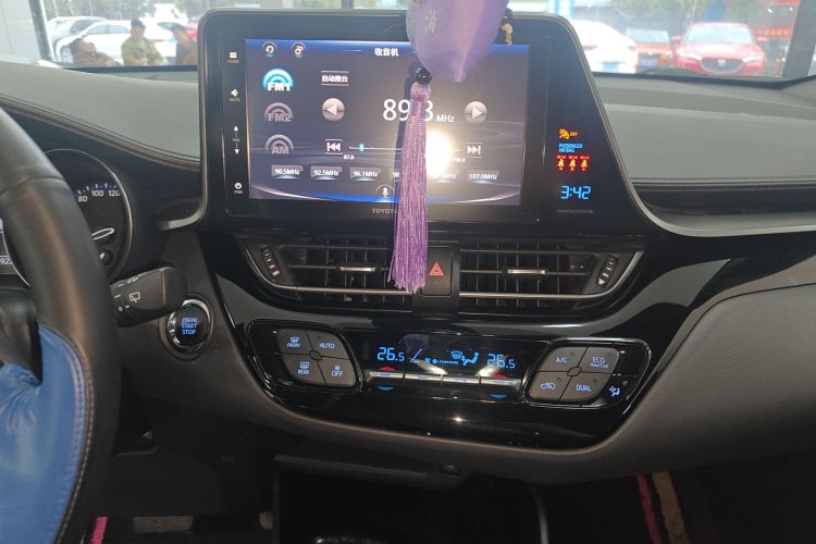 Toyota Izoa 2020 car image #13