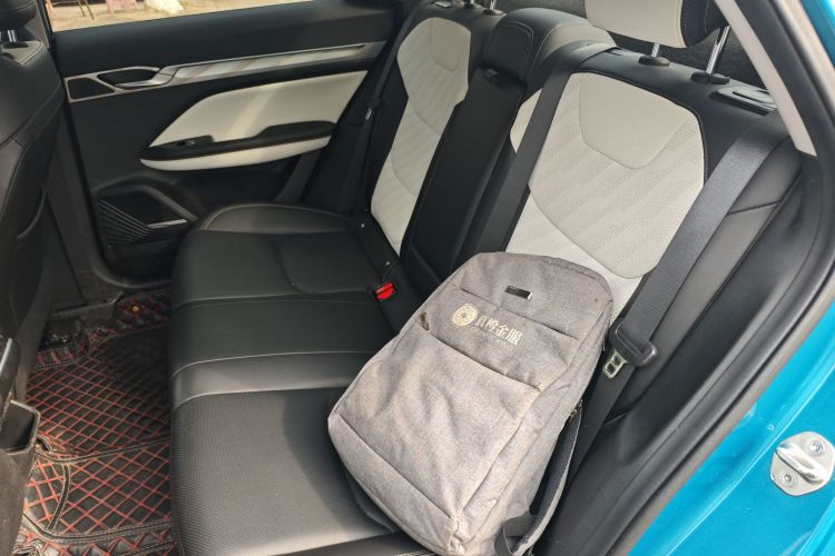 GEELY Emgrand L 2022 صورة سيارة #13