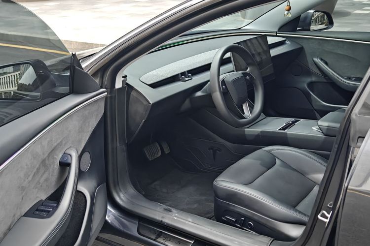 特斯拉 Model 3 2024 汽车图片 #13