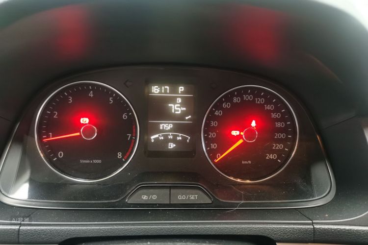 Volkswagen Lavida 2014 immagine di auto #13