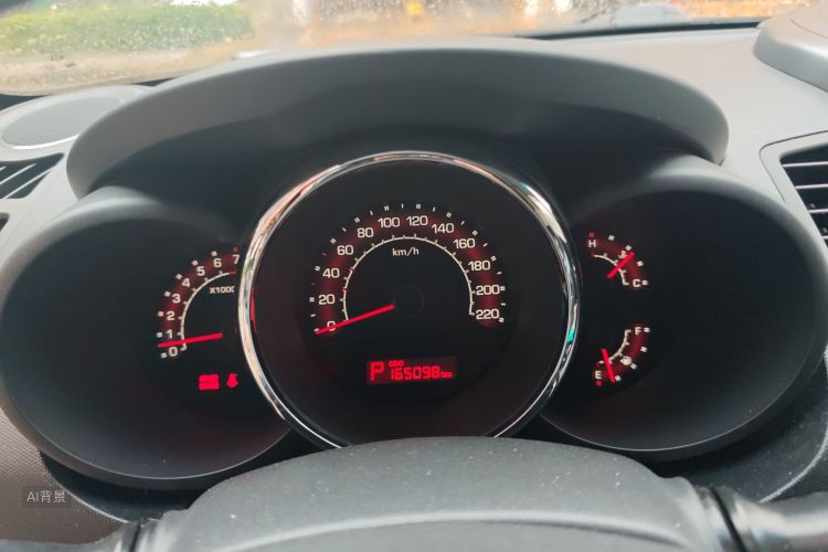 Kia Soul 2014 immagine di auto #13