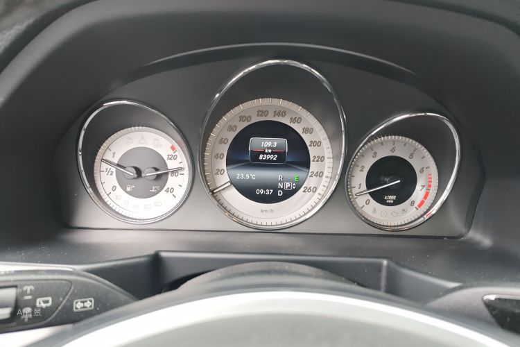 Mercedes-Benz GLK Class 2014 car image #13