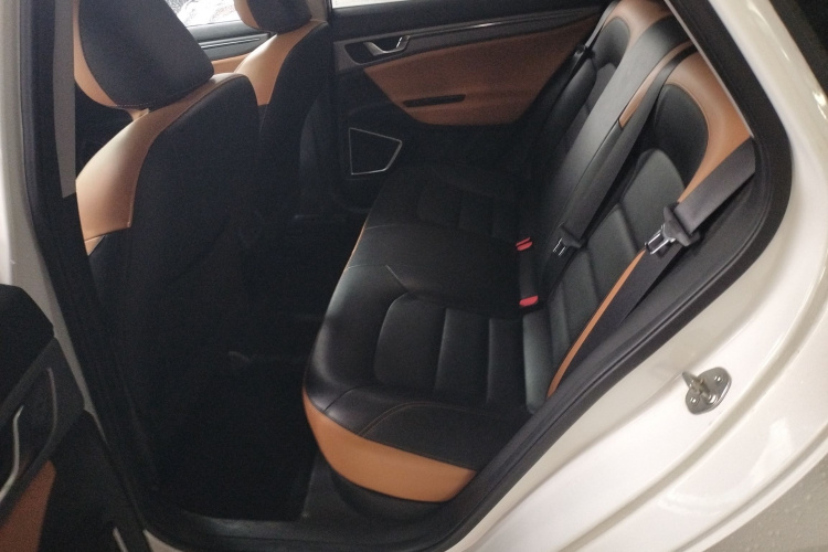 GEELY Emgrand GL 2020 car image #13