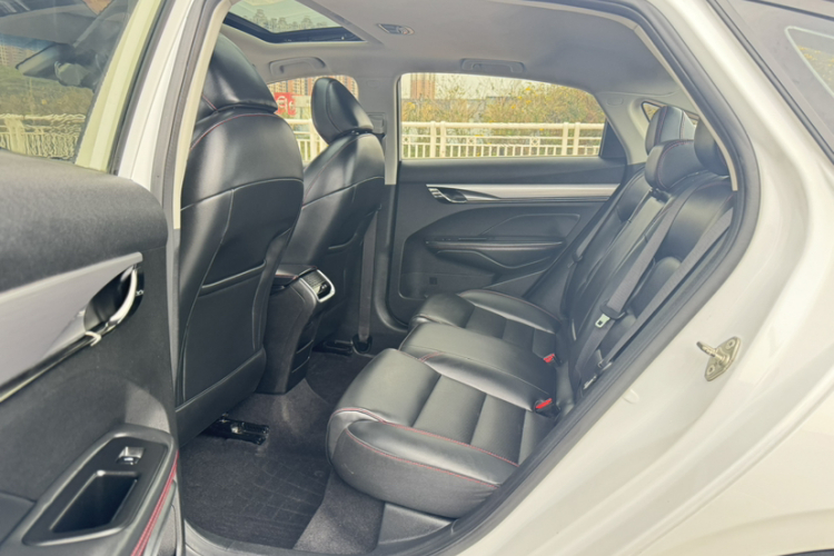 GEELY Binray 2019 #13 GEELY Binray 2019 car image #13