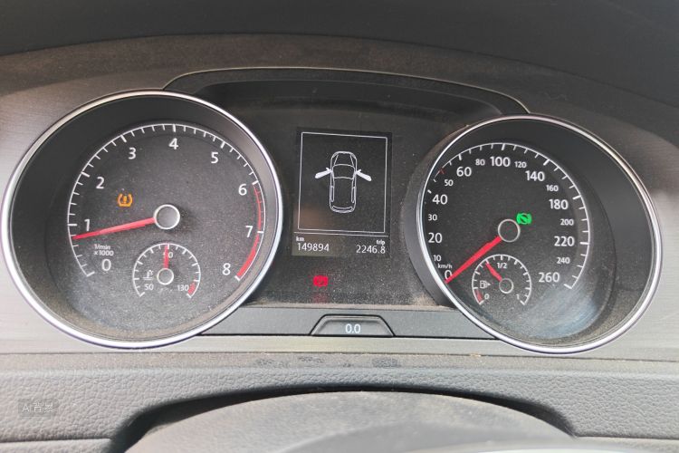 Volkswagen Golf 2015 car image #13